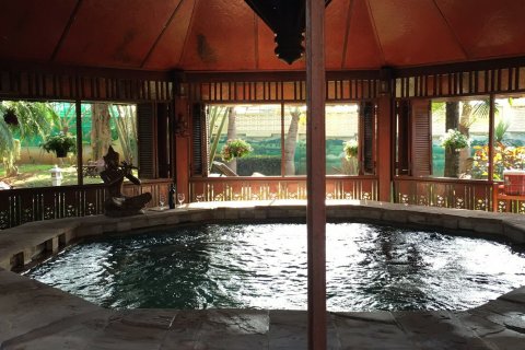 5 bedrooms House in Chiang Mai, Thailand No. 97733 8