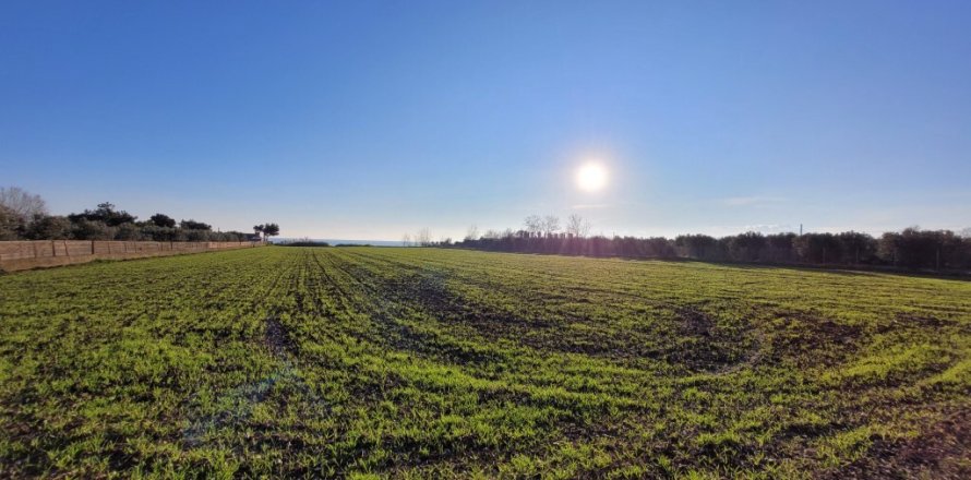 9375m² Land en Epanomi, Greece No. 108483