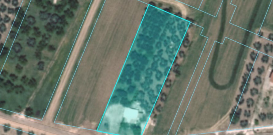 2084m² Land in Polygyros, Greece No. 120716