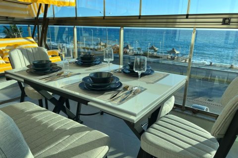 3 rooms Apartment in Mahmutlar, Turkey No. 21617