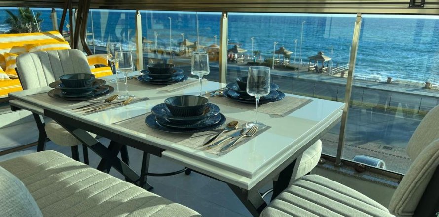 3 habitaciones Apartment en Mahmutlar, Turkey No. 21617