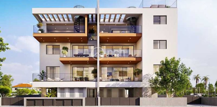 3 bedrooms Penthouse in Kato Polemidia, Cyprus No. 82146