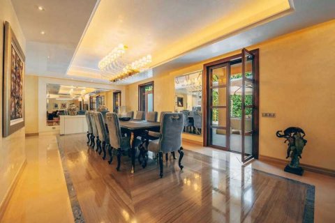 6 bedrooms Villa in Pyrgos, Cyprus No. 29361 8