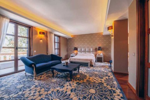 6 bedrooms Villa in Pyrgos, Cyprus No. 29361 16