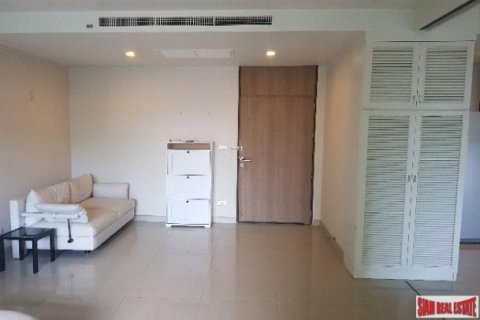 2 bedrooms Apartment in Bangkok, Thailand No. 96827 19