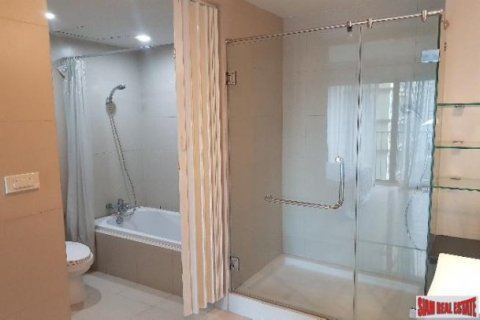 2 bedrooms Apartment in Bangkok, Thailand No. 96827 22