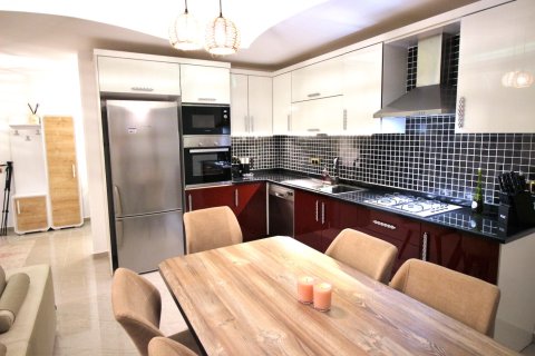 2 bedrooms Apartment in Alanya, Turkey No. 115099