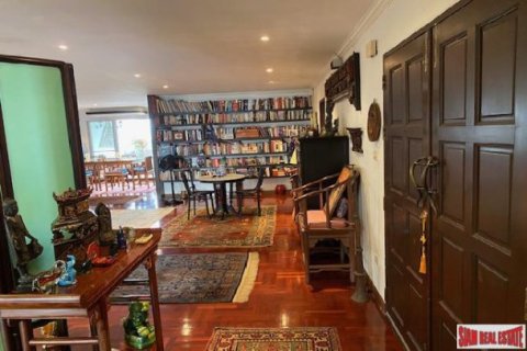 3 bedrooms Apartment in Bangkok, Thailand No. 98124 4