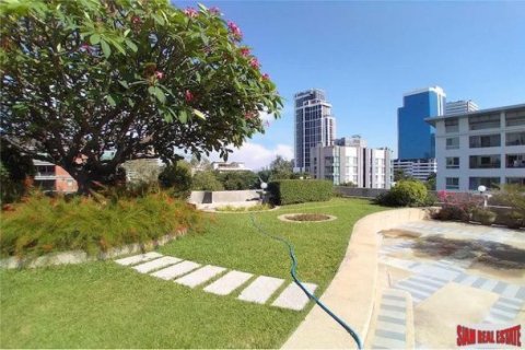 3 bedrooms Apartment in Bangkok, Thailand No. 98124 19