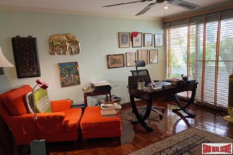 3 bedrooms Apartment in Bangkok, Thailand No. 98124 13