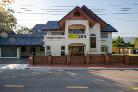 4 dormitorios House en Chiang Mai, Thailand No. 97768 1