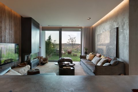 4 bedrooms Villa in Istanbul, Turkey No. 16132