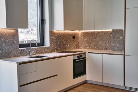 2 bedrooms Apartment in Tivat, Montenegro No. 104824 16