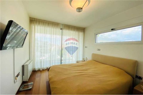 3 bedrooms Penthouse in Limassol, Cyprus No. 82789 8