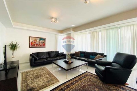 3 bedrooms Penthouse in Limassol, Cyprus No. 82789 1
