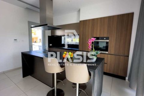 Вилла с 3 спальнями в Мутайяка, Кипр №101523 4