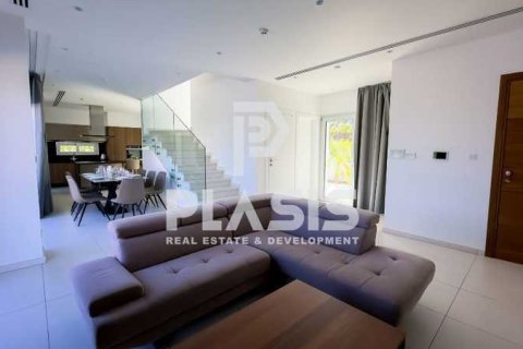 Вилла с 3 спальнями в Мутайяка, Кипр №101523 7