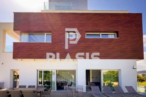 Вилла с 3 спальнями в Мутайяка, Кипр №101523 2