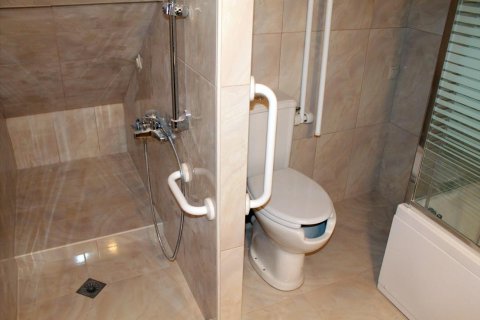 6 rooms Villa in Chalkidiki, Greece No. 60695 14