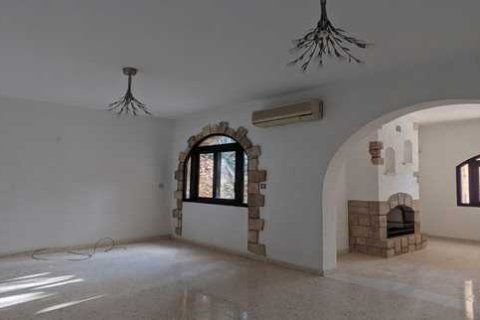 Вилла с 3 спальнями в Тала, Кипр №101787 7