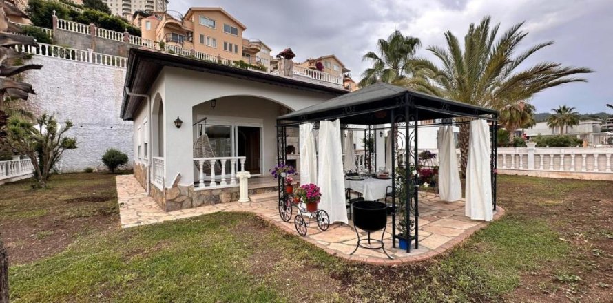 3 rooms Villa in Mahmutlar, Turkey No. 21212