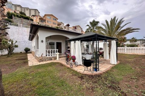 3 rooms Villa in Mahmutlar, Turkey No. 21212