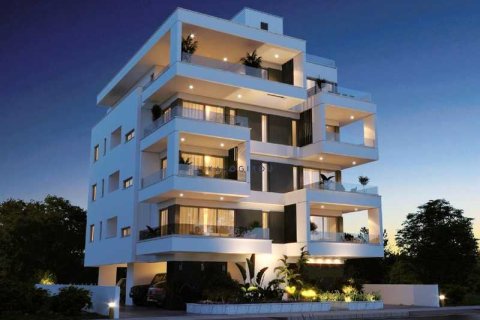 3 bedrooms Penthouse in Larnaca, Cyprus No. 102555 7