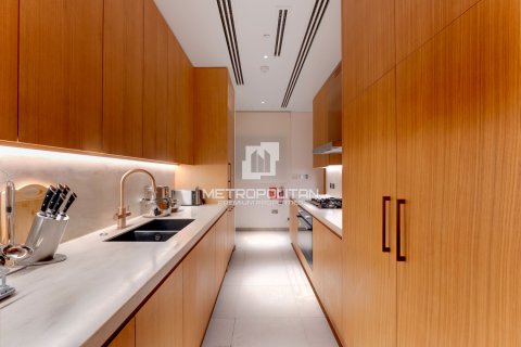 Квартира с 3 спальнями в Hoang Van Thu, Вьетнам №93542 9