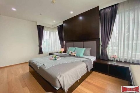 2 bedrooms Apartment in Bangkok, Thailand No. 96675 4