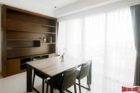 2 bedrooms Apartment in Bangkok, Thailand No. 96675 3
