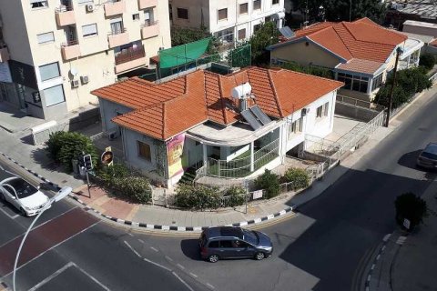 Commercial property in Limassol, Cyprus No. 35698 4