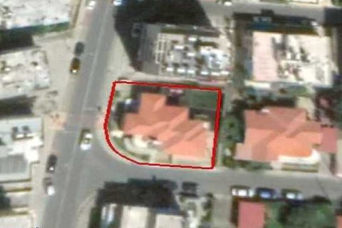 Commercial property in Limassol, Cyprus No. 35698 1