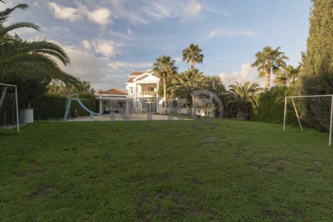 4 bedrooms House in Ypsonas, Cyprus No. 78628 1