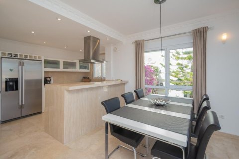 5 rooms Villa in Dao Huu Canh, Vietnam No. 21179 18