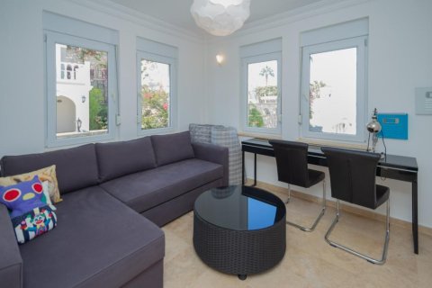 5 rooms Villa in Dao Huu Canh, Vietnam No. 21179 8