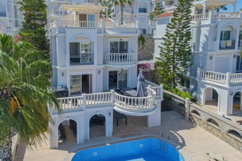 5 rooms Villa à Antalya, Turkey No. 21179