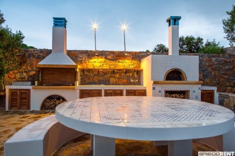 420m² Villa in Agios Nikolaos, Greece No. 56000 7