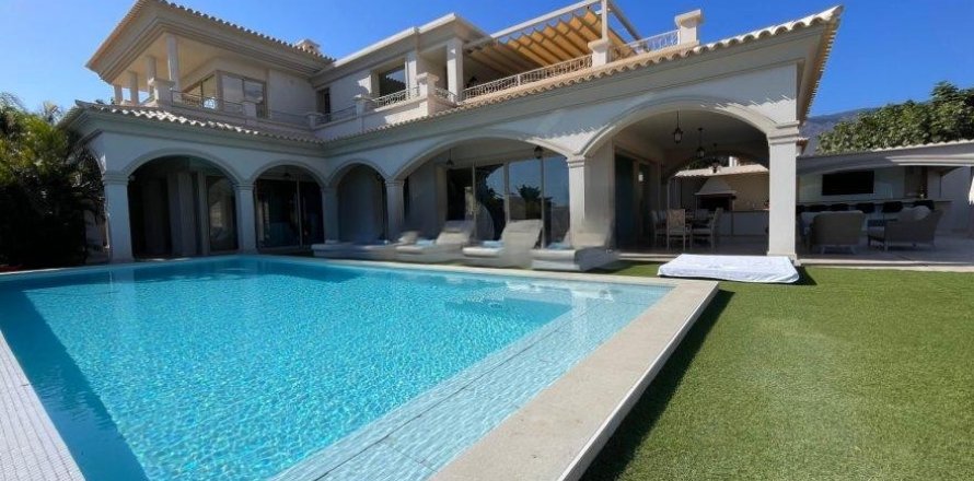 7 chambres Villa à Tenerife, Spain No. 128230
