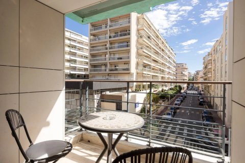 Studio Appartement à Cannes, France No. 68049 9