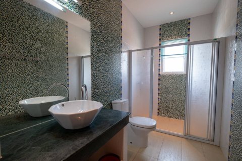 5 bedrooms House in Chiang Mai, Thailand No. 97757 17