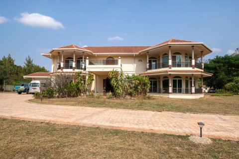 5 bedrooms House in Chiang Mai, Thailand No. 97757 4