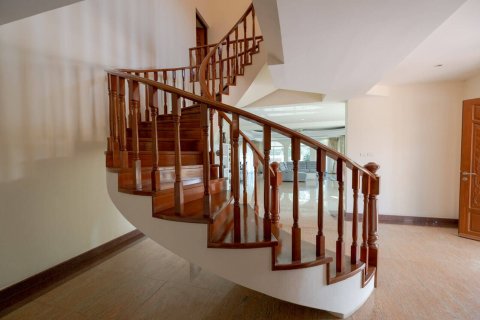 5 bedrooms House in Chiang Mai, Thailand No. 97757 15