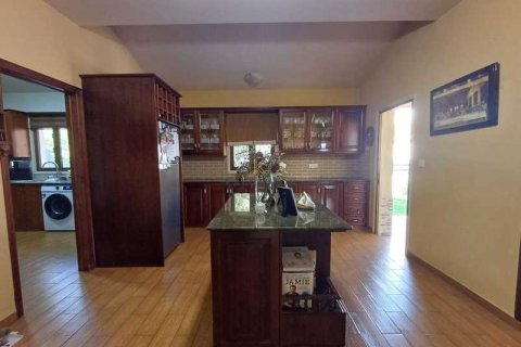 4 bedrooms House in Aradippou, Cyprus No. 80649 9