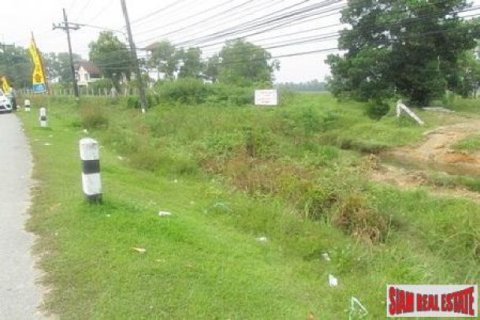 Apartment in Phuket, Thailand No. 96503 3