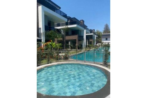 6 bedrooms Villa in Thanh Khe, Vietnam No. 116249 1