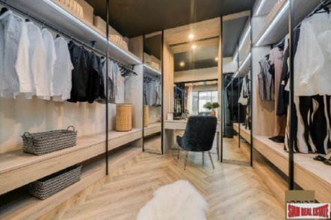 2 dormitorios Office en Bangkok, Thailand No. 95807 13