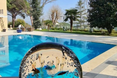 8 bedrooms Villa in Khanh Hoa, Vietnam No. 14996 2