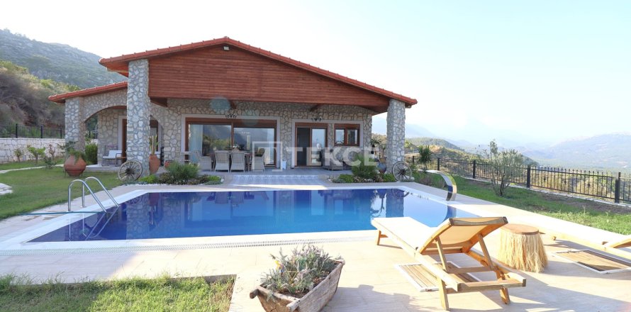 3 bedrooms Villa in Tuan Dao, Vietnam No. 112809