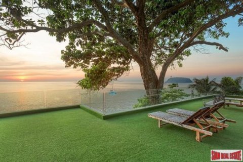 5 bedrooms Villa in Kata, Thailand No. 96672 1