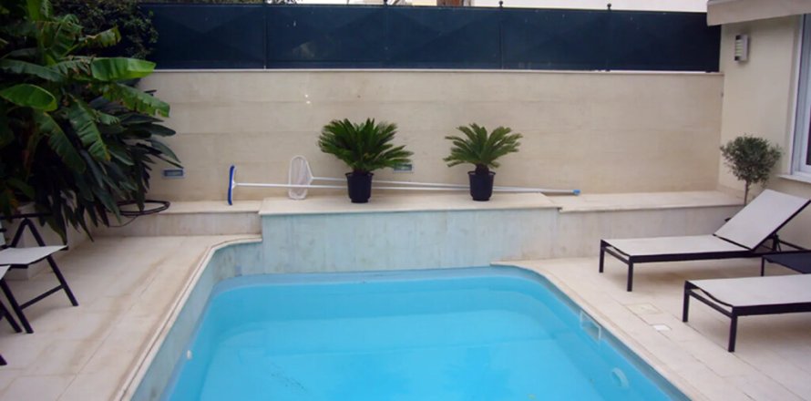 3 bedrooms Maisonette in Vari, Greece No. 107664